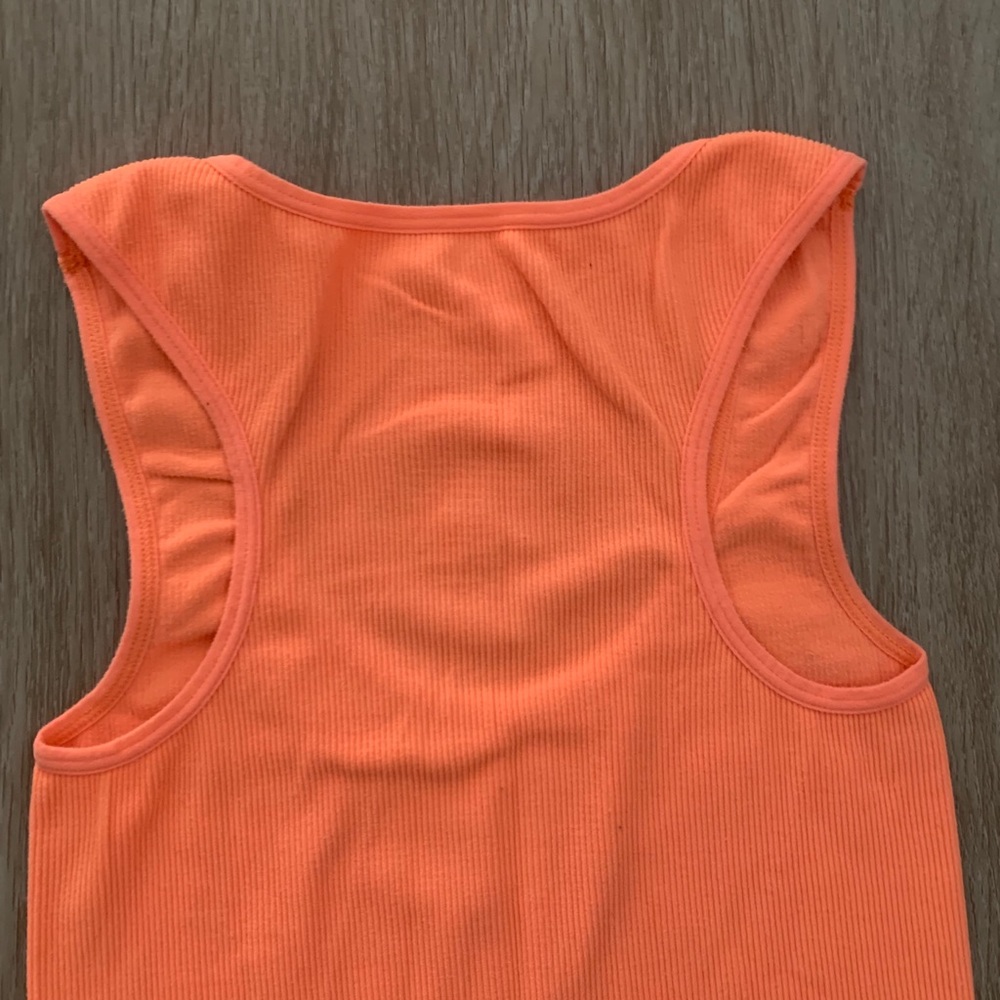 Orange Workout Tank-top - Picture 4 of 4